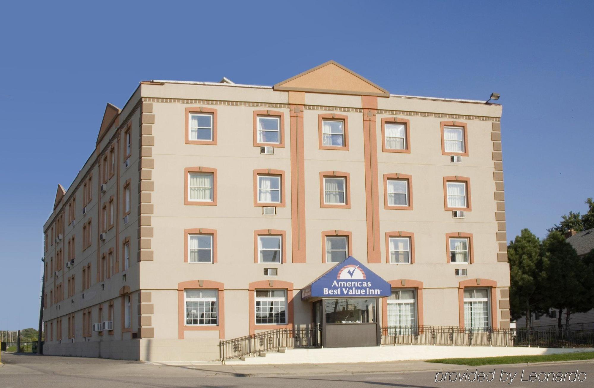 Americas Best Value Inn Dearborn Exterior photo